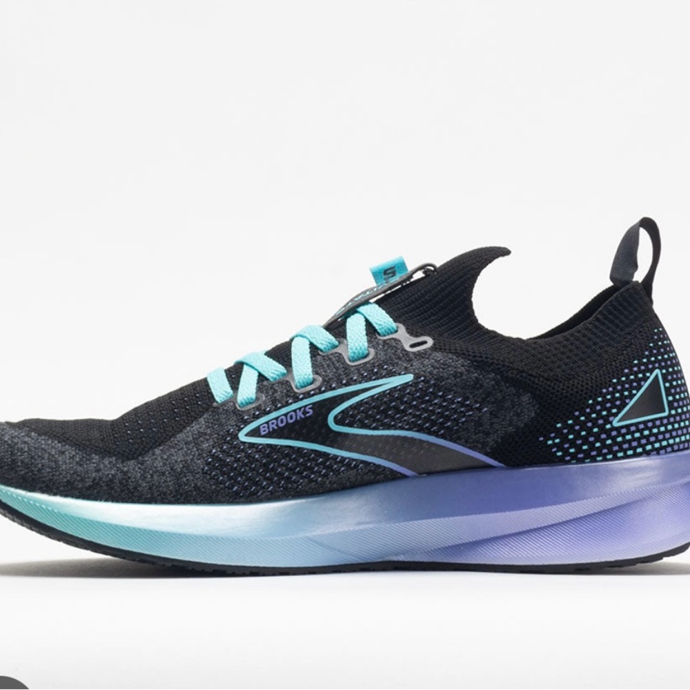 Brooks Women's Athletic Shoes - Black and Blue